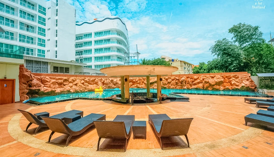 هتل سنتارا نوا پاتایا